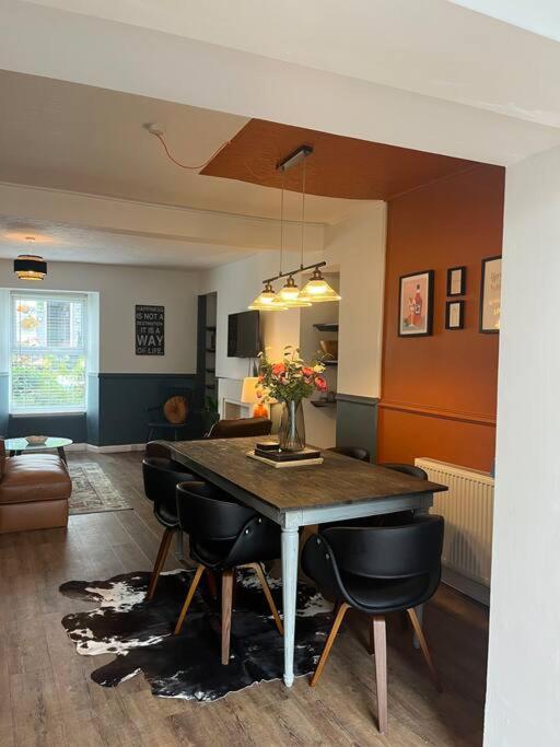 Lobster Cottage - Stylish 3 Bedroom Cottage In Heart Of Tenby Town, Pembrokeshire Esterno foto