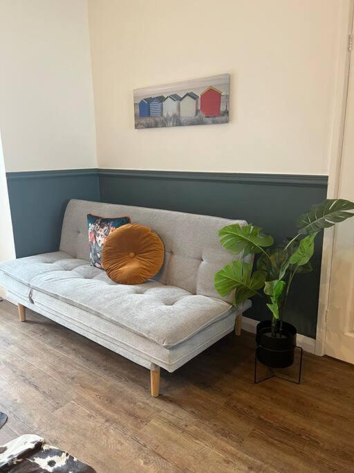 Lobster Cottage - Stylish 3 Bedroom Cottage In Heart Of Tenby Town, Pembrokeshire Esterno foto